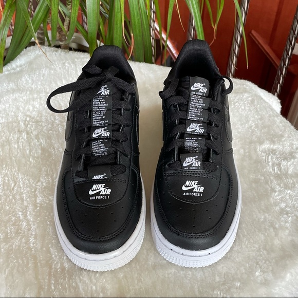 ‼️SOLD‼️ Nike Air Force 1 LV8 3 - Black, Black, White - Picture 4 of 14